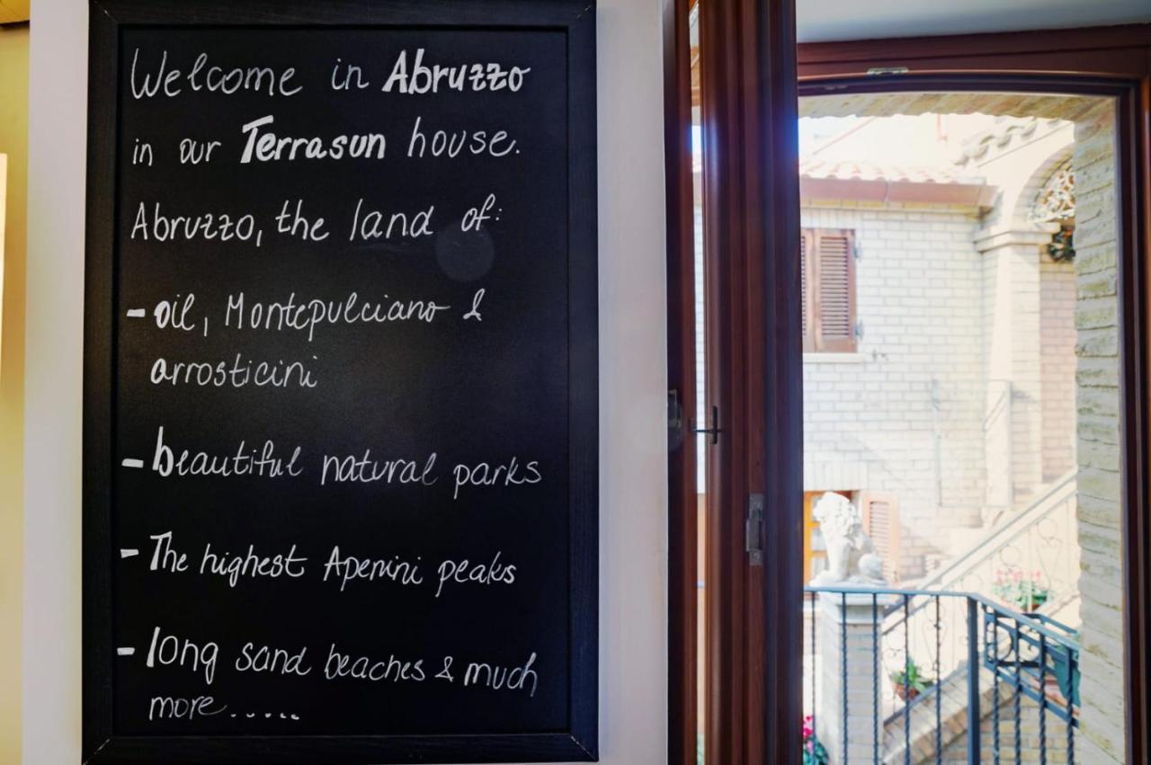 Casa Terrasun Villa Silvi Paese ภายนอก รูปภาพ